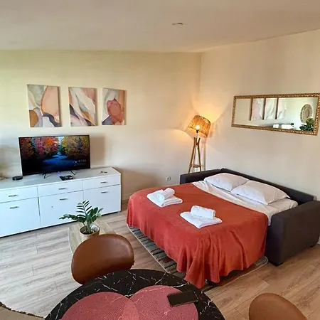 Place De L'etoile, Wagram With Ac *