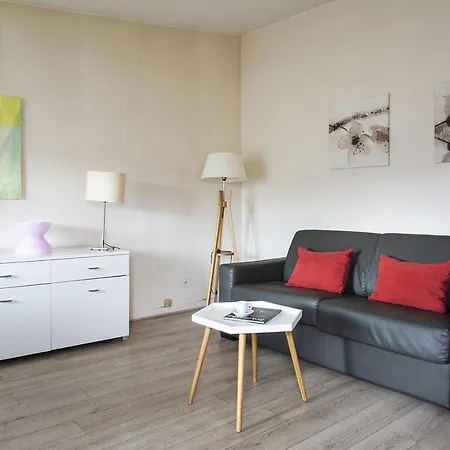 Apartment Place De L'etoile, Wagram With Ac