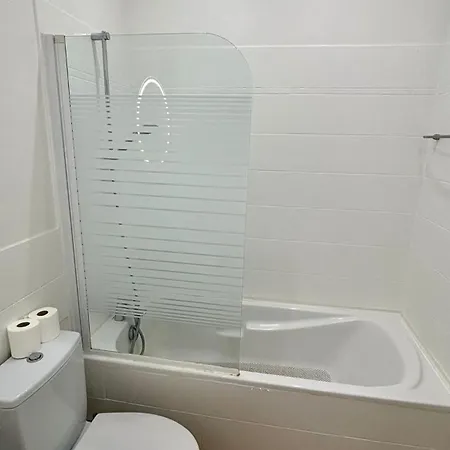 Place De L'etoile, Wagram With Ac Appartement
